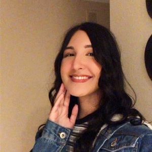 Meet your Posher, Janelle